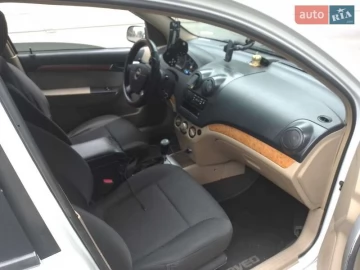 Авто Chevrolet Aveo 2008 № 7290674