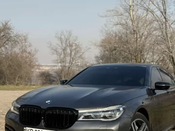 Авто BMW 7 Series 2017 № 7291359