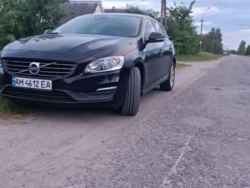 Авто Volvo V60 2014 № 7291586