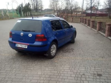 Авто Volkswagen Golf 2001 № 7293012