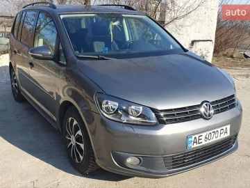 Авто Volkswagen Touran 2013 № 7293115