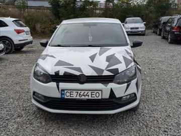 Авто Volkswagen Polo 2016 № 7294110