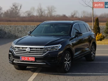 Авто Volkswagen Touareg 2018 № 7295215