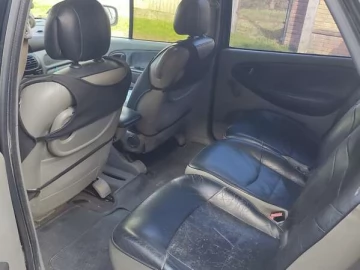 Авто Renault Megane Scenic 2001 № 7295393