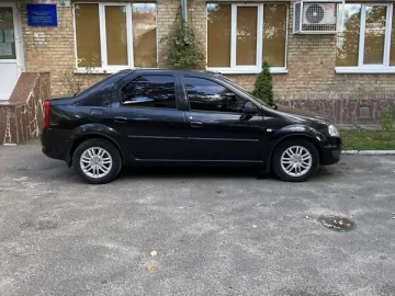 Авто Renault Logan 2011 № 7295395