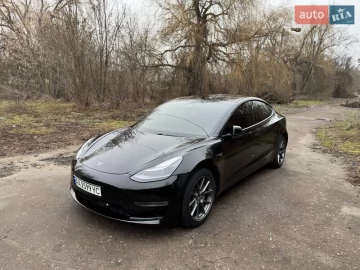 Авто Tesla Model 3 2021 № 7296082