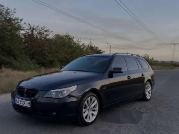 Авто BMW 5 Series 2005 № 7296640