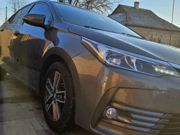 Авто Toyota Corolla 2018 № 7297046