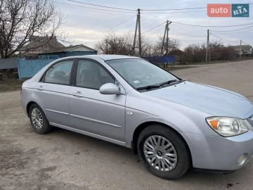 Авто KIA Cerato 2004 № 7297354