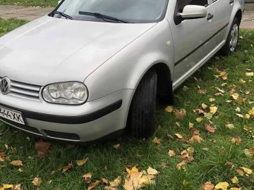Авто Volkswagen Golf 1999 № 7297471