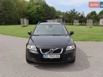 Авто Volvo V50 2011 № 7297669