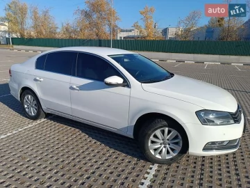 Авто Volkswagen Passat 2012 № 7297911