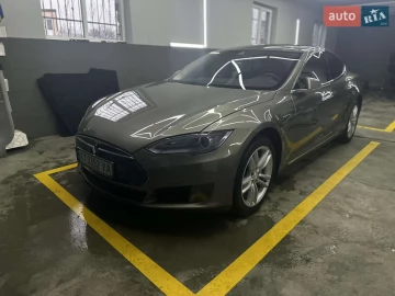 Авто Tesla Model S 2015 № 7298200