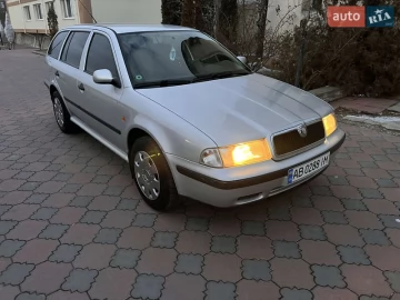 Авто Skoda Octavia 2000 № 7298465