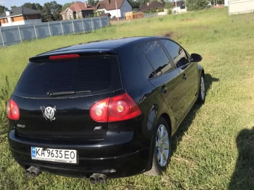 Авто Volkswagen Golf 2004 № 7298578