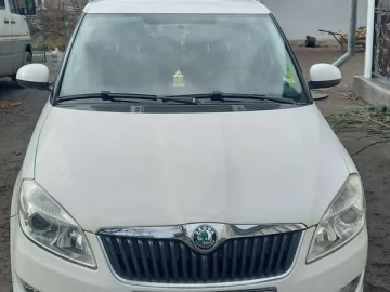 Авто Skoda Fabia 2012 № 7298700
