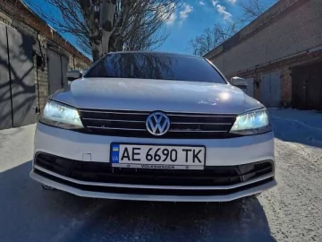 Авто Volkswagen Jetta 2015 № 7298911
