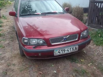 Авто Volvo S40 2000 № 7299379