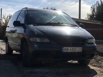 Авто Chrysler Voyager 1999 № 7299428