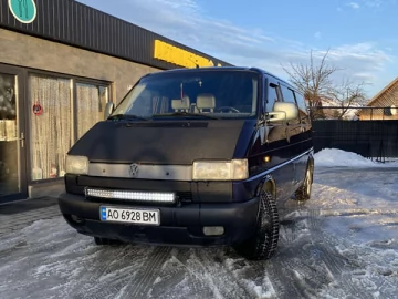 Авто Volkswagen Transporter 2000 № 7299610