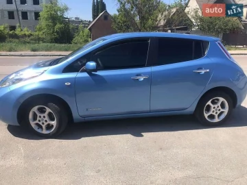 Авто Nissan Leaf 2011 № 7299836