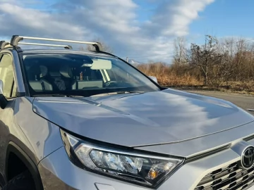 Авто Toyota Rav4 2023 № 7300506