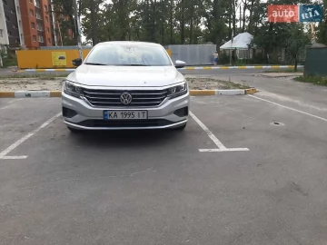 Авто Volkswagen Passat 2020 № 7301084