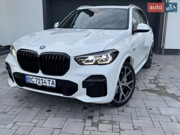 Авто BMW X5 2022 № 7301134