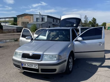 Авто Skoda Octavia 2003 № 7301577