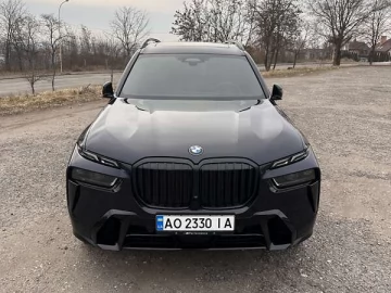 Авто BMW X7 2023 № 7301734