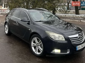 Авто Opel Insignia 2010 № 7302320