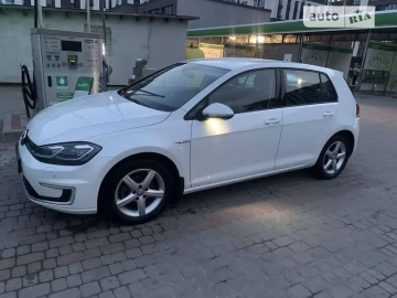 Авто Volkswagen Golf 2017 № 7302877