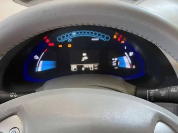 Авто Nissan Leaf 2012 № 7303014