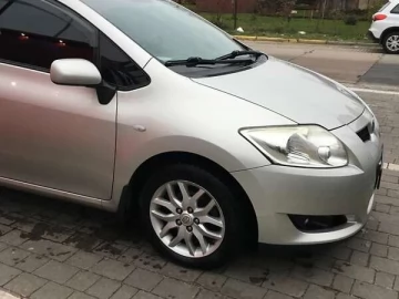 Авто Toyota Auris 2008 № 7303169