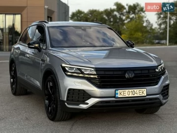 Авто Volkswagen Touareg 2022 № 7303461