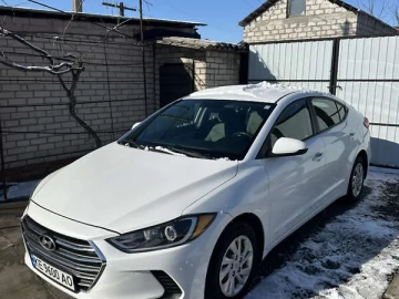 Авто Hyundai Elantra 2016 № 7303629