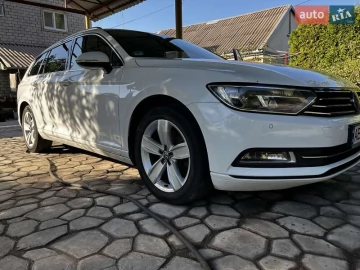 Авто Volkswagen Passat 2015 № 7303802