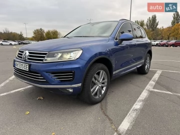 Авто Volkswagen Touareg 2015 № 7303913