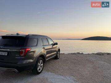 Авто Ford Explorer 2017 № 7304482