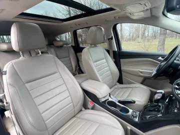 Авто Ford Escape 2014 № 7305207