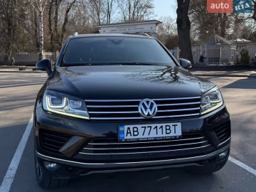 Авто Volkswagen Touareg 2015 № 7305343