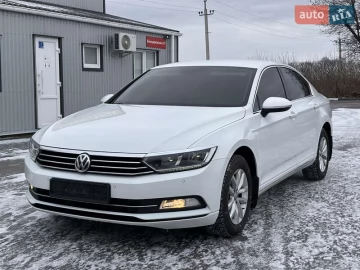 Авто Volkswagen Passat 2016 № 7305938