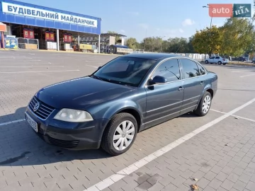 Авто Volkswagen Passat 2004 № 7306374