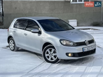 Авто Volkswagen Golf 2010 № 7306628
