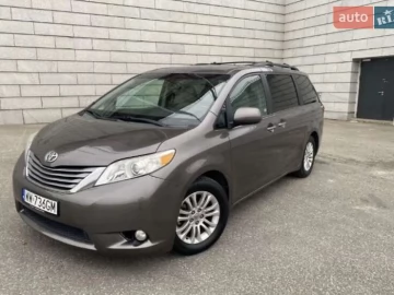 Авто Toyota Sienna 2015 № 7306675