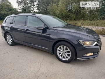 Авто Volkswagen Passat 2018 № 7306898