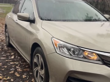 Авто Honda Accord 2017 № 7306902