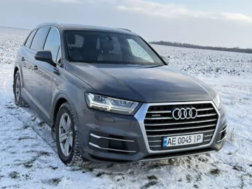 Авто Audi Q7 2016 № 7307148