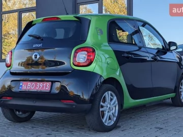 Авто smart Eq Forfour 2017 № 7307581