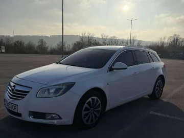 Авто Opel Insignia 2013 № 7307641
